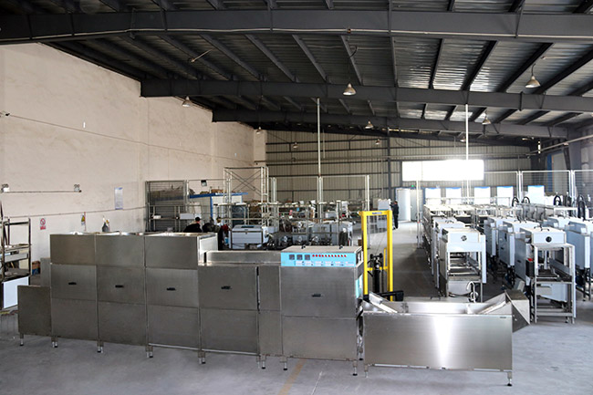 辽宁鑫凯厨房设备-生产环境1