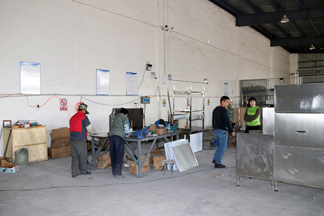 辽宁鑫凯厨房设备-生产环境6