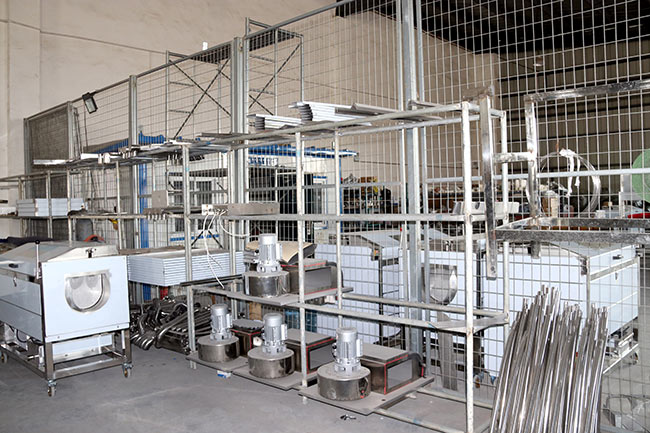 辽宁鑫凯厨房设备-生产环境2